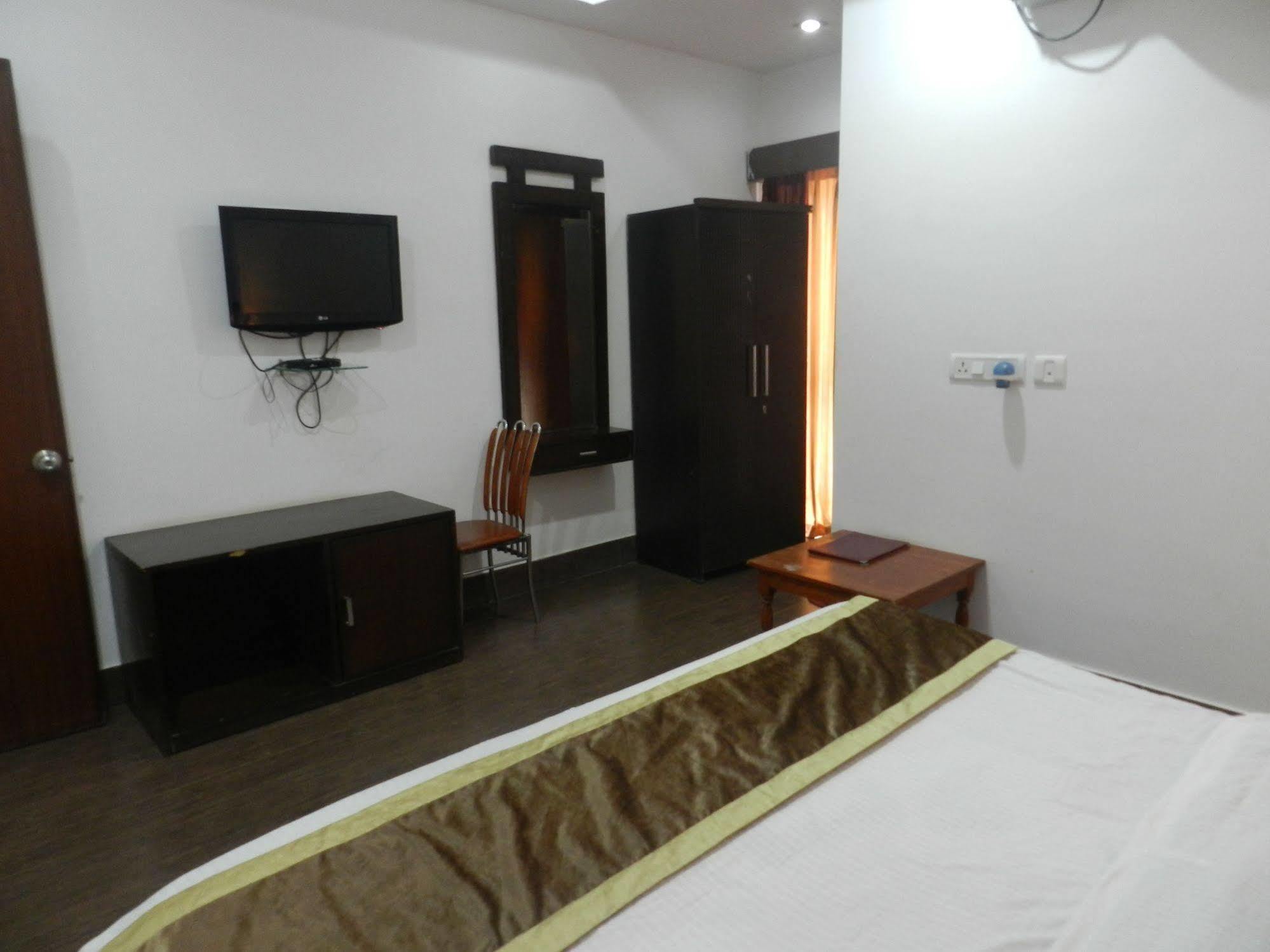 Eurostar Inn Khajurāho Extérieur photo
