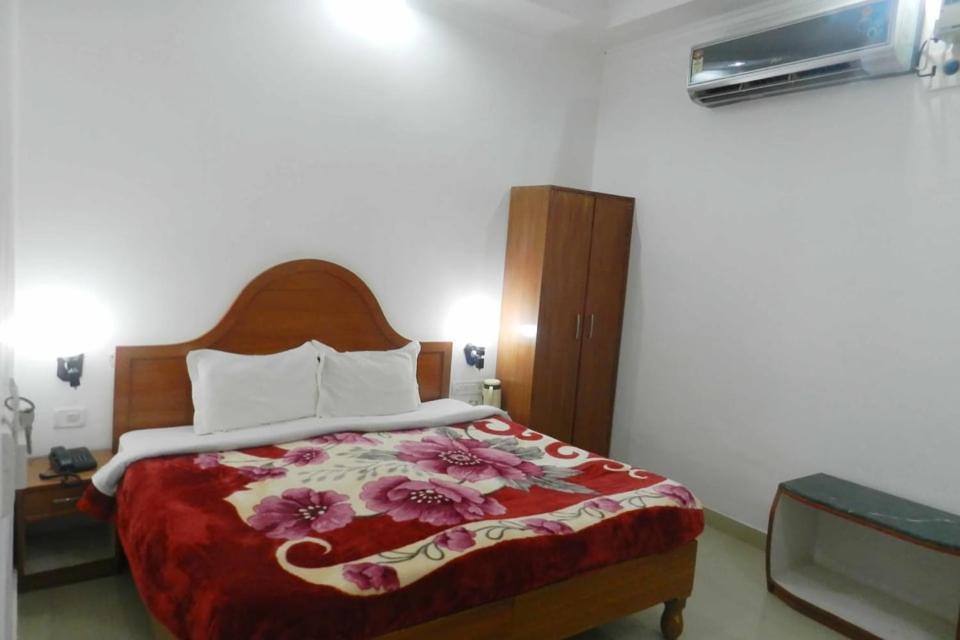 Eurostar Inn Khajurāho Extérieur photo
