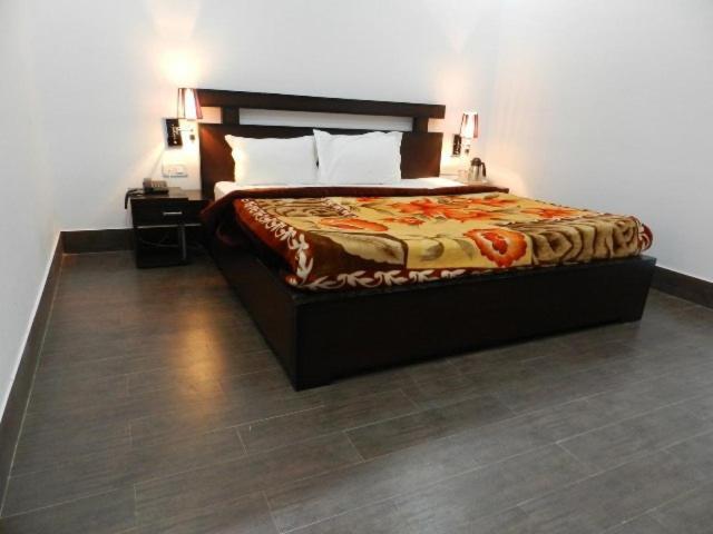 Eurostar Inn Khajurāho Extérieur photo